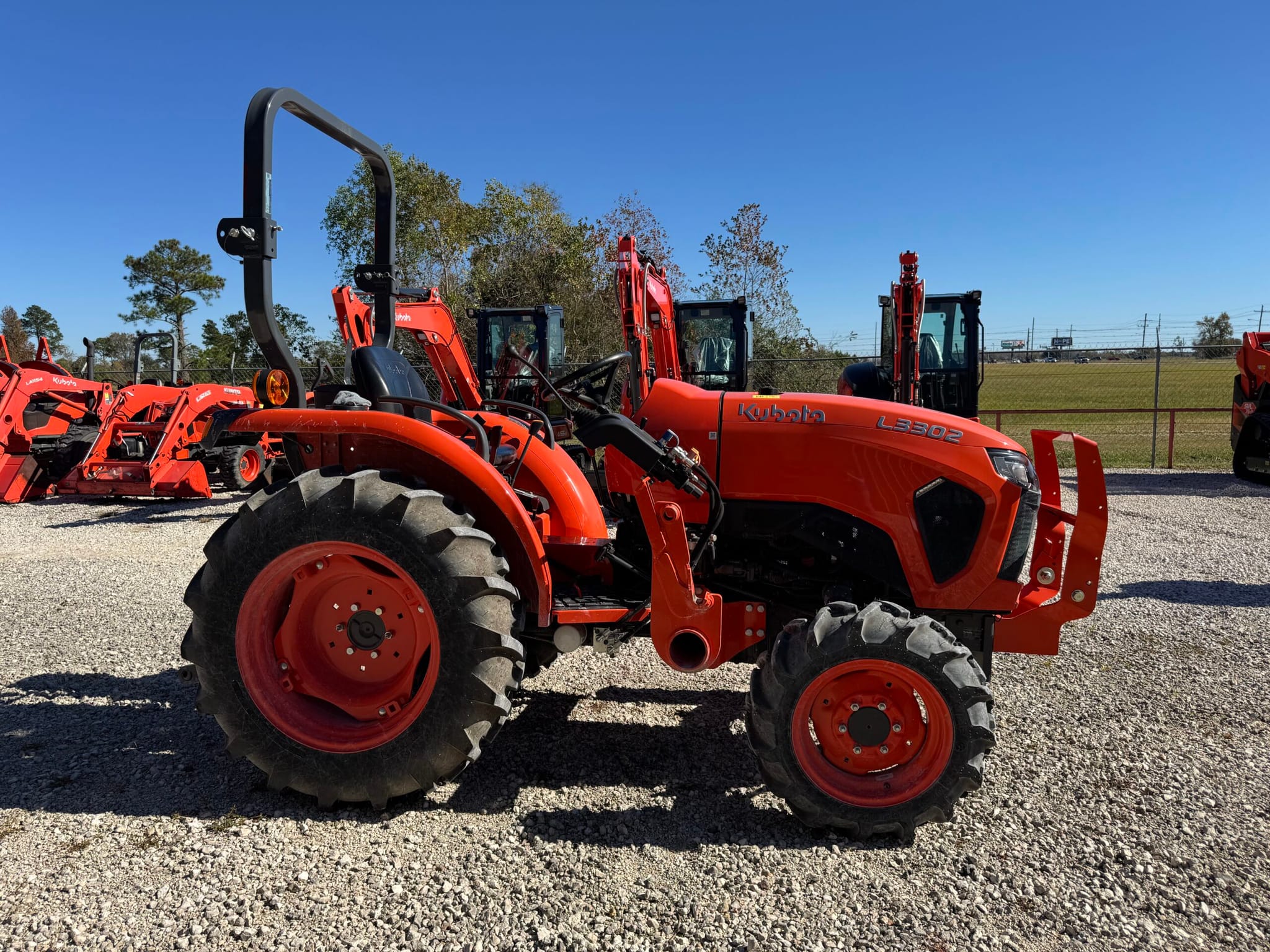 KUBOTA L3302DT (17397)
