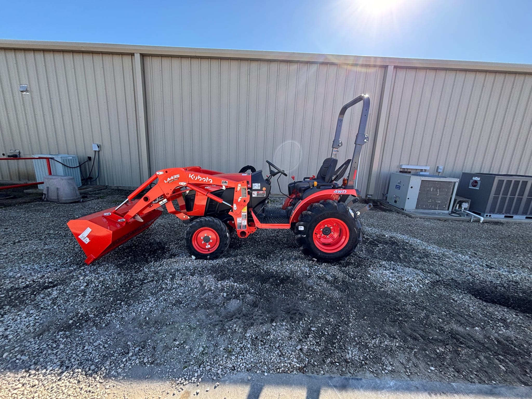 KUBOTA B2401DT (20726)